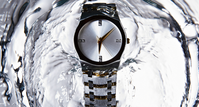 Water-resistant vs. Waterproof Watches – Grayton